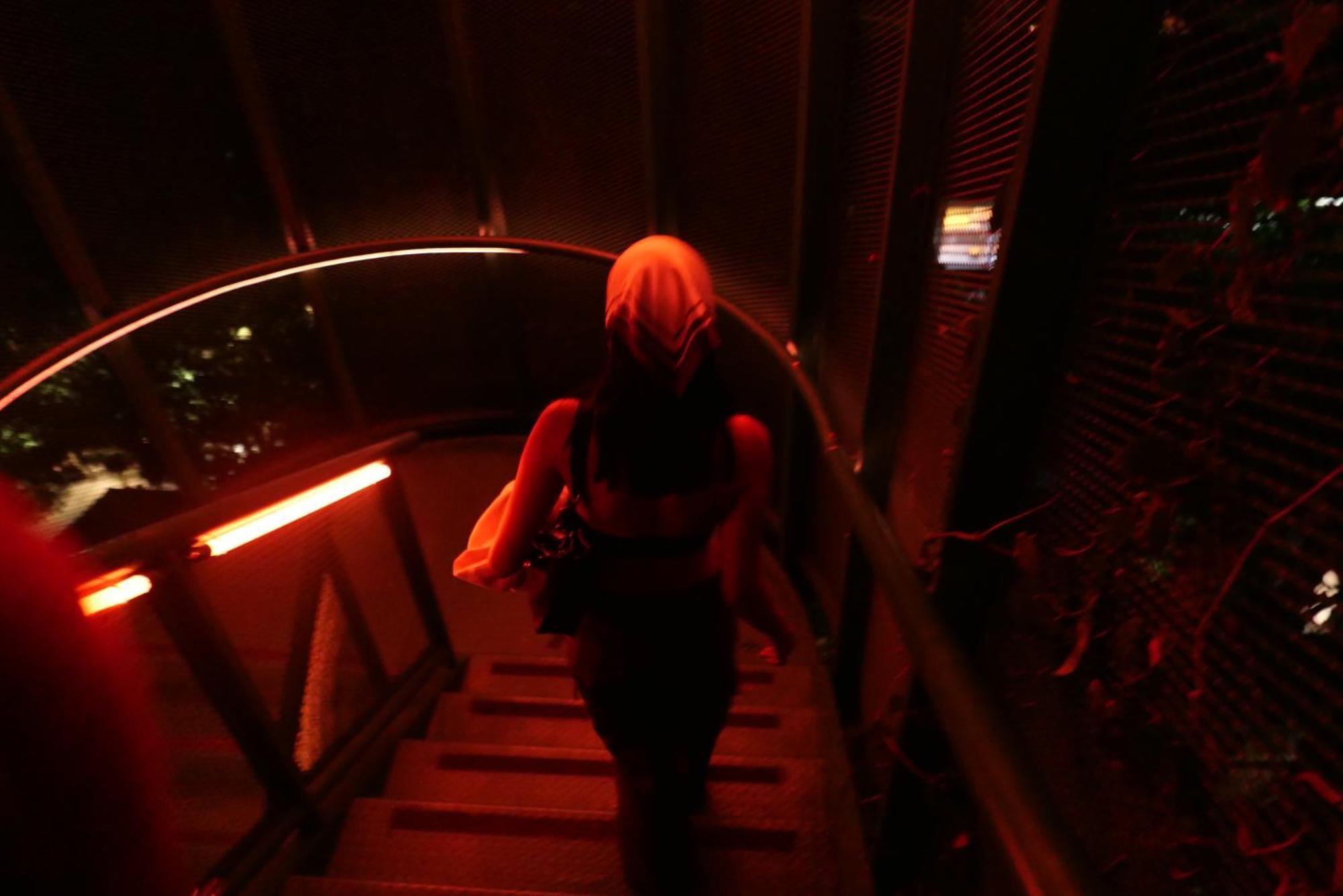 The Click Clack Hotel Medellin Bagian luar foto Stairs at the station